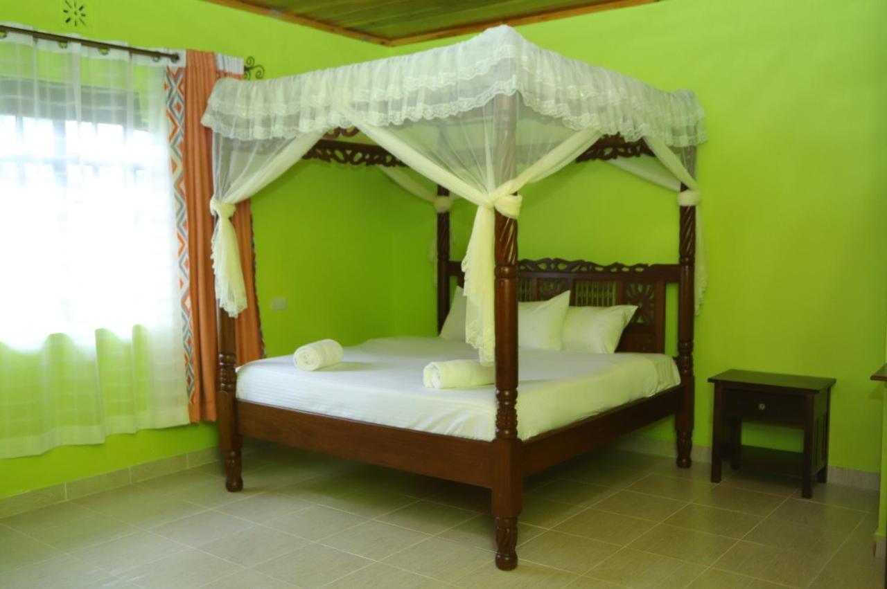 Esniko Villa Narok المظهر الخارجي الصورة